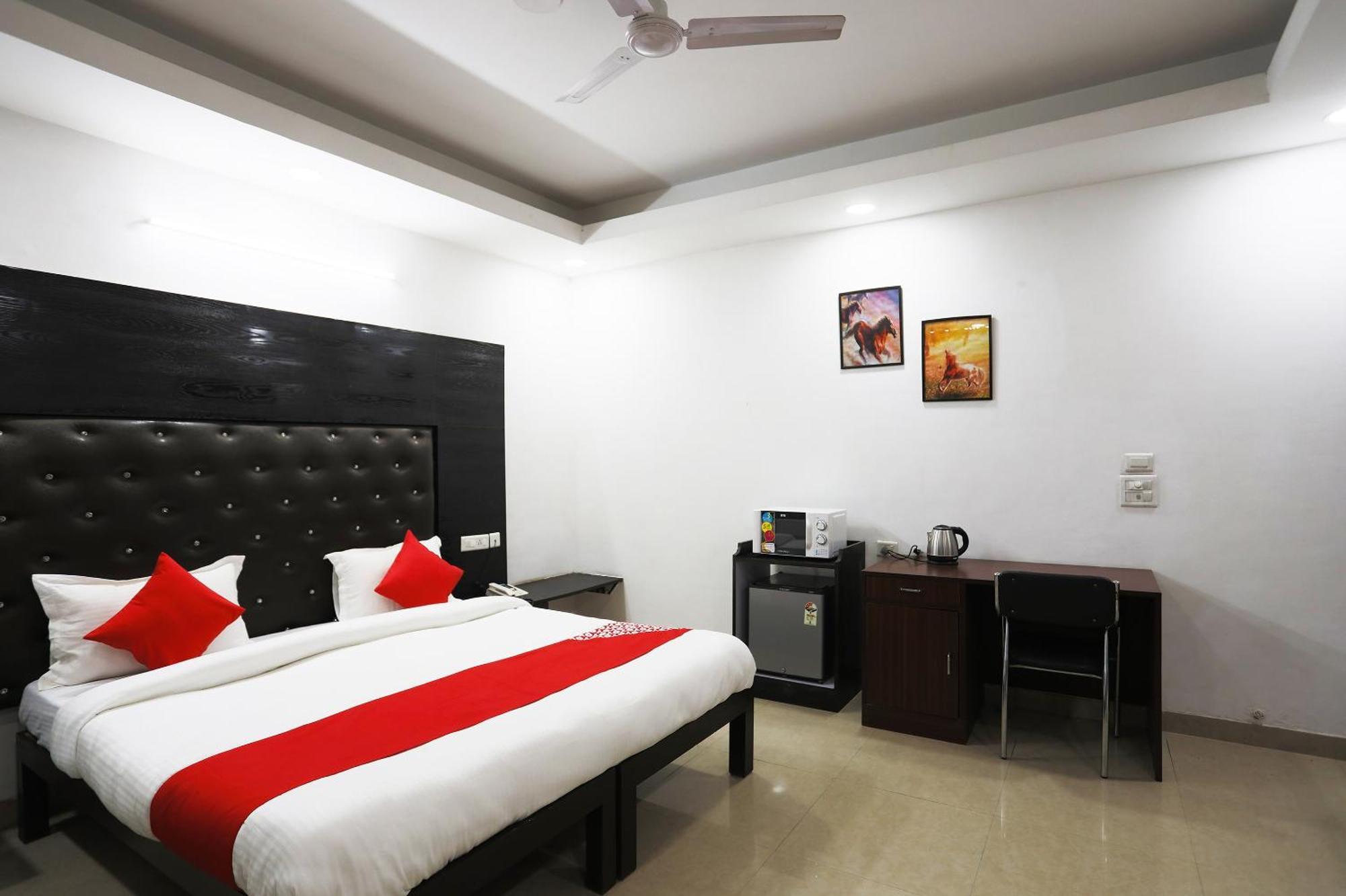 Super Collection O Tipsyy Inn 014 Gurgaon Dış mekan fotoğraf