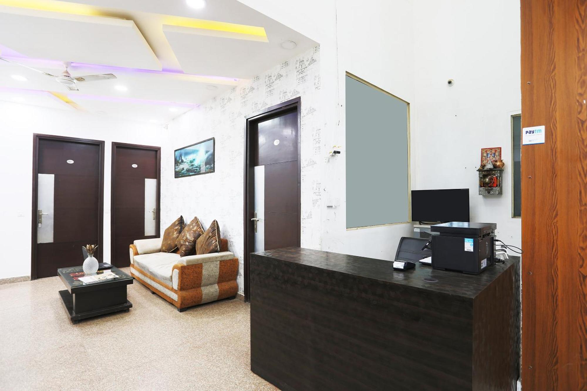 Super Collection O Tipsyy Inn 014 Gurgaon Dış mekan fotoğraf